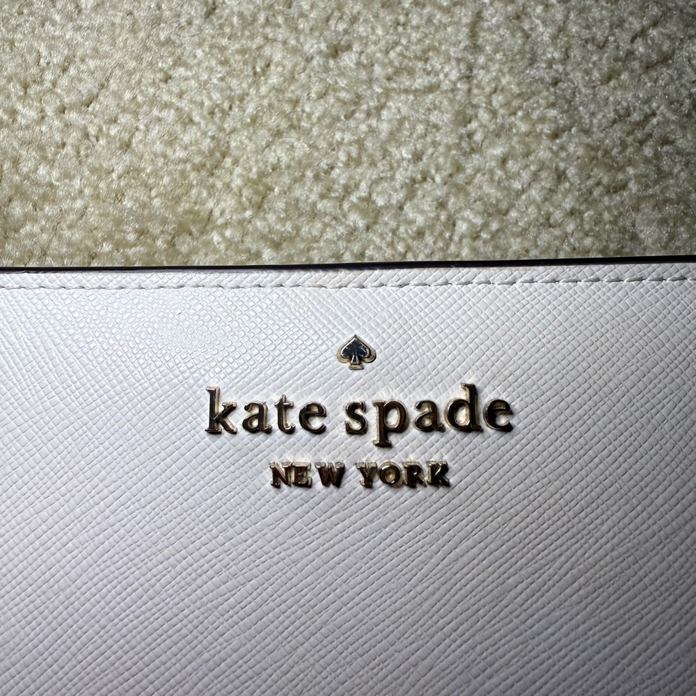 Kate Spade Wallet - Picture 9 of 10